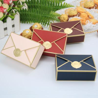 China Recyclable European Envelope Form Kraft Paper Box Wedding Return Gifts For Chocolate Gift Candy Petty Packing Box for sale