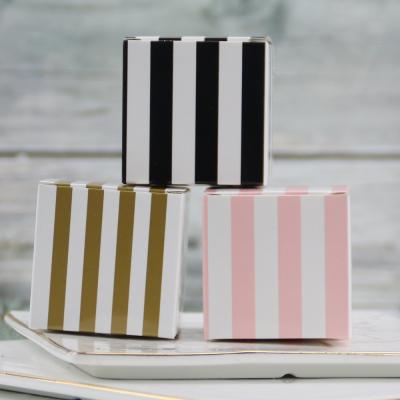 China Recyclable Stripe Pattern Candy Box Wedding Gifts For Guests Souvenirs Gift Box Packing Sweet Box for sale