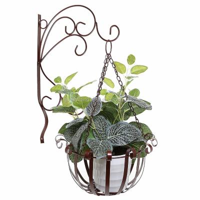 China Indoor Outdoor Metal Flower Planter Metal Garden Hanging Basket with Scrollwork Design Wall Mounted Hooks for sale