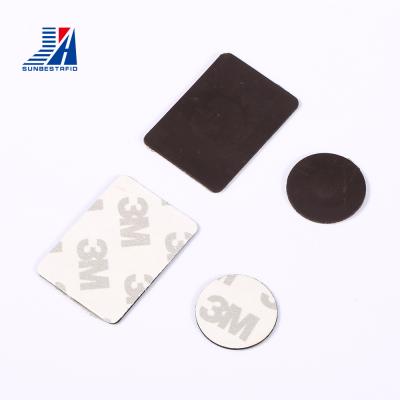 China sunbestrfid MT3050 waterproof/waterproof metal resist sticker cheap price rfid label anti uhf metal rfid tag for sale