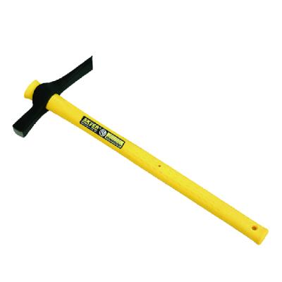 China Agriculture Garden Cultivating Pickaxe Small Steel Head Short Handle for sale