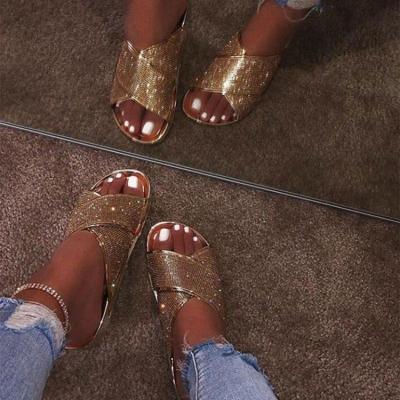 China 2021 Fashion Trend New Arrival Designer Womens Sandals Slippers Flat Slides With Rhinestone Crystal Jelly Sandals Ladies Casual for sale