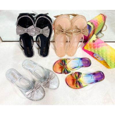 China Fashion Trend Wholesale Price Summer Bling Girls Jelly Shoes Women Sandals For Women for sale