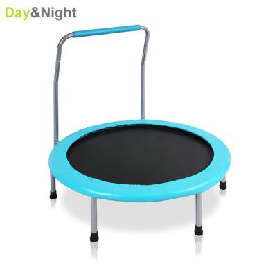 China With Dirty Mini Exercise Fitness Trampoline Baby Protective Net Indoor Foldable Trampoline With Handle M01A014 for sale