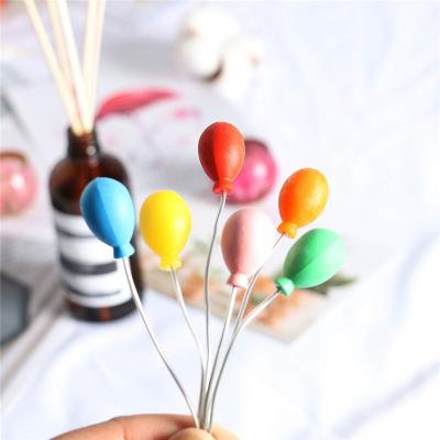 China Play/education home miniature balloons for dollhouse decoration creative car shooting home tools for sale