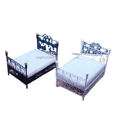 China Double Home Furniture Dollhouse Scale Play/Education/Decor Size 1/12 18 Inch Doll Bunk Bed White Metal Wire Bed With Mattress for sale