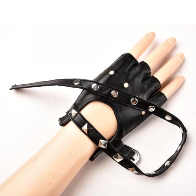 China Hot Popular Fashion Women PU Rivet Dancing Leather Gloves for sale