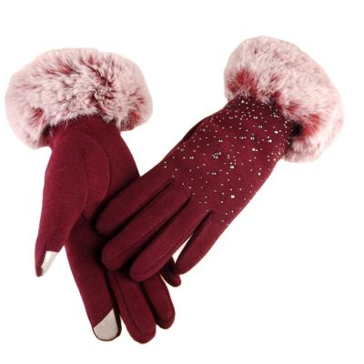 China Gym Fitness Supplies Winter Gloves Warm Touch Screen Outdoor Recycling Gloves For Women Custom Made for sale