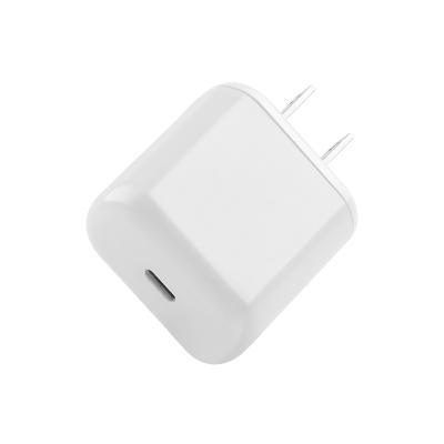 China Fast Charging Cube Charger 18W Palladium Fast Charging Mobile Phone 18W USB Type C Wall Charger For iPhone for sale