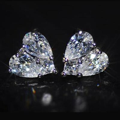 China Simple Super Snap Diamond Zircon Heart Shaped Earrings Trendy Wholesale Fashion Love Temperament Women's Stud Earrings for sale