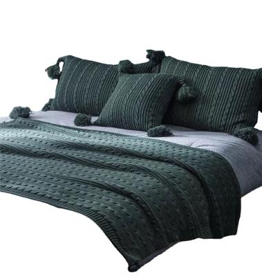 China Non-toxic Wholesale Square Solid Jacquard Knit Tufted Tassel Bed Tile Cushion for sale