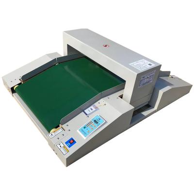 China High Sensitivity Conveyor Belt Needle Detector Machine Shoes Factory Automatic Broken Industrial Metal Detector Easy Operation for sale