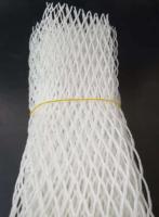 China A malha protetora do polietileno Sleeves o furo do diamante da largura de 7.5cm para a garrafa de vinho à venda