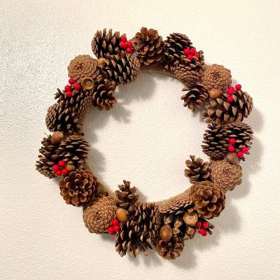 China Billions Pine Cone Handmade Garland: Rustic Holidays. Natural pine cone garland. Christmas Pine Cone Garland for sale