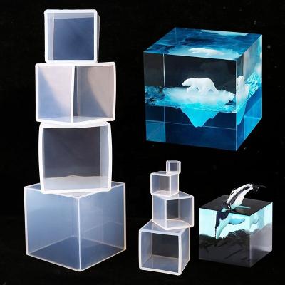 China Crystal Square Cube Dry Flower Viable Specimen Orantment Craft Mold Decorative Epoxy Resin Silicone Mold for sale