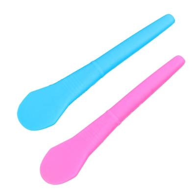 China Fashion Accessories Lace Triangle Makeup Spatulas Scoop Facial Mask Silicone Spoon Mixing AB Glue Tool Mixed Spoon for sale