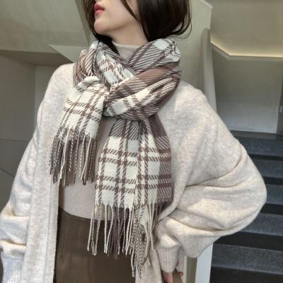 China New Wholesale Polyester Striped Winter Fashion Scarves And Shawls Deep Keep Warm Winter Scarf For Women for sale