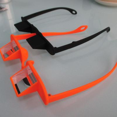 China 2022 NEW NEW STYLE Amazing Looking SLIM Watching Or Reading TV Down Reading Glass Prism Glasses for sale