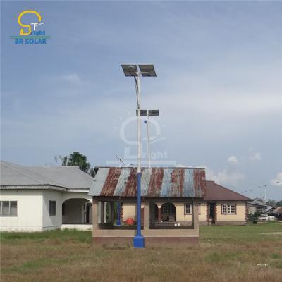 China Outdoor ROAD All In One Angle Adjustable 40w Customized Solar Street Light Solar Light for sale