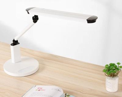 China Modern Modern Base LED Reading Desk Lamp for sale