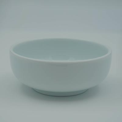 China Sustainable Professional Ceramic Restaurant Foot Tall Ceramic Maker Bowl for sale