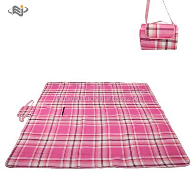 China Outdoor Acrylic Foldable Camping Picnic Travel Picnic Blanket Mat Blanket 200*200cm Aluminum Raincoats Customize Logo zise for sale