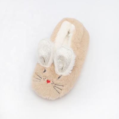 China Fashion Trend Fashion Faux Fur Cartoon Plush Winter Warm Home Animal Furry Slippers Furry Bedroom Slippers for sale