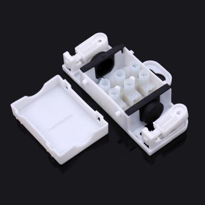 China IP54 Indoor / Outdoor Cable Connect White Flame Retardant Waterproof Screw Terminal Block Enclosure Case One In One Junction Box for sale