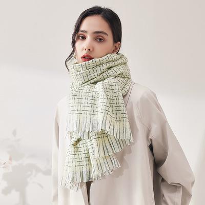 China Decoration eBay Insti Wholesale Warm 2021 Winter Scarf Lightweight Striped Fringed Scarf New Plaid Cashmere Tassels Scarf For Women for sale