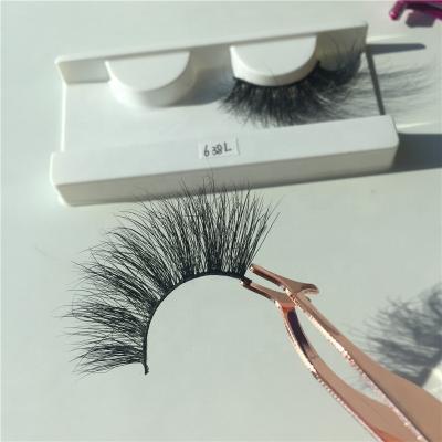 China Wholesale Custom Factory Price 25MM Mink Fluffy Eyelashes Crisscross Private Label Lash Boxes 3D Mink Lahes for sale