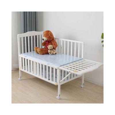 China Amazon 2020 Promotional Multifunctional Wooden Top Lift Rail Crib Baby Hutch White for sale