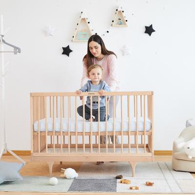 China Multifunctional Bed Modern Wooden Hot Selling Baby Cradle Europe Cuna Size Baby Cradle Crib Adjustable Baby Crib for sale