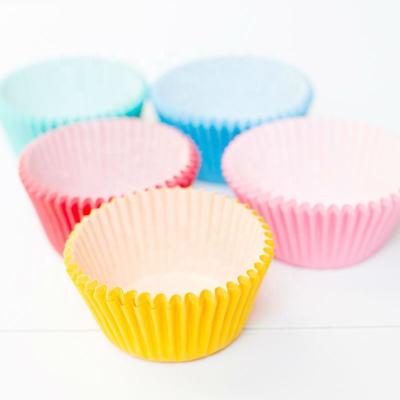 China Disposable exquisite package for cake paper cup for sale