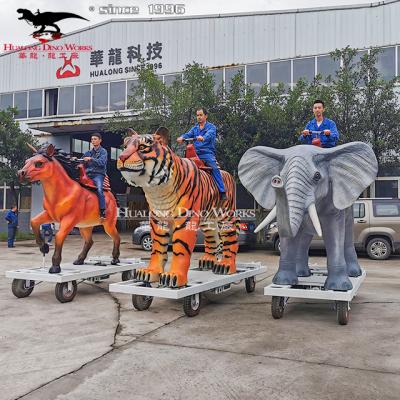 China Large Outdoor Fiberglass Animals Park Playground Life Size Fiberglass Horse Sculpture for sale