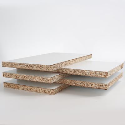 China Chipboard 18mm white moisture proof chipboard chipboard factory manufacture regular size1220*2440 for sale