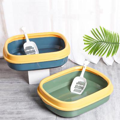 China Sustainable Pet Care Products Cat Litter Box With Plastic Scoop for sale