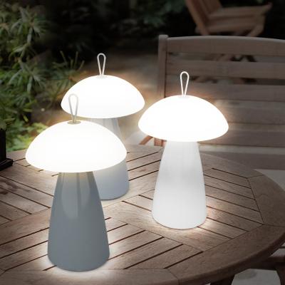 China Light Night Lamp/Camping Seable Cheap Price Wholesale Lantern Shaped Rechargeable Camping Led Solar Garden Light for sale