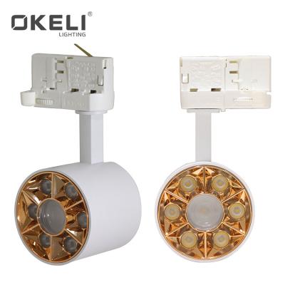 China Adjustable Angle OKELI High Lumen For Clothing Store Angle Adjustable Spotlight SMD 8W LED Track Light for sale