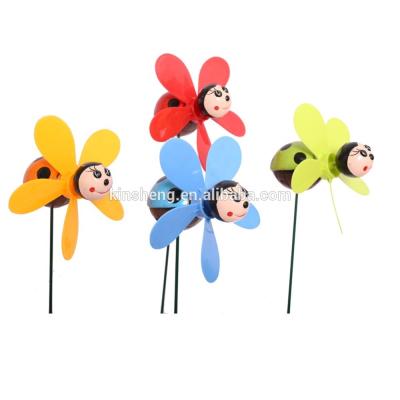 China Eco-friendly Unique Outdoor Decoration Ladybug Ornament Garden Plastic Windmill Sticks for sale