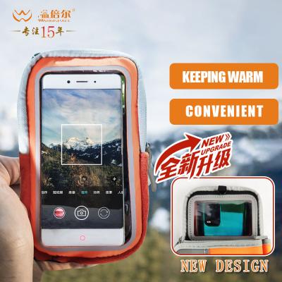 China 150*80mm Cell Phone Running Armband Custom Waterproof Outdoor Sport Fitness Armband Keeps Warm Never Stop in Winter for sale