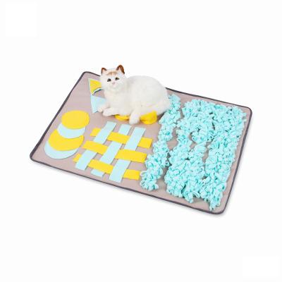 China Travel Mat Durable Dog Foraging Slow Feeding Nose Mat For Dogs And Cats for sale