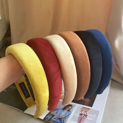 China Winter New Arrival Women's Green Hair Accessories Retro Luxury Face Wash Designer Hairband Sponge Headband for sale