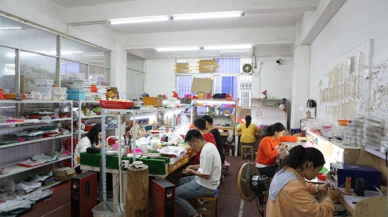 Verified China supplier - Haifeng Meilong Yinju Jewelry Factory