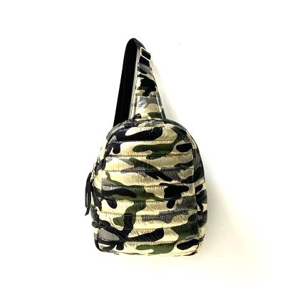 China 2021 Fashion Stripper Sling Waterproof Bag Backpack Small Chest Bag Nylon Quilted Stripper Bag for sale