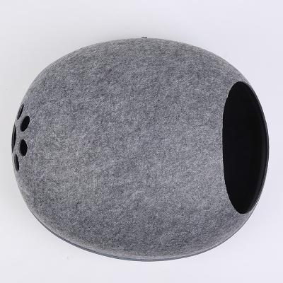 China Cute Viable Pet Beds Zipper Nest Cat Bed Semi-Enclosed Eggshell Pet Hot Selling for sale