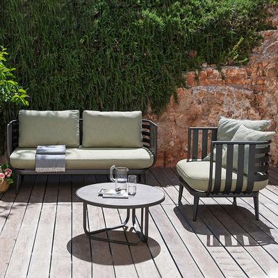 China Modern Industrial Luxury Outdoor Aluminum Modular Waterproof Wicker Garden Furniture Set PE Rattan Living Room Furniture for sale