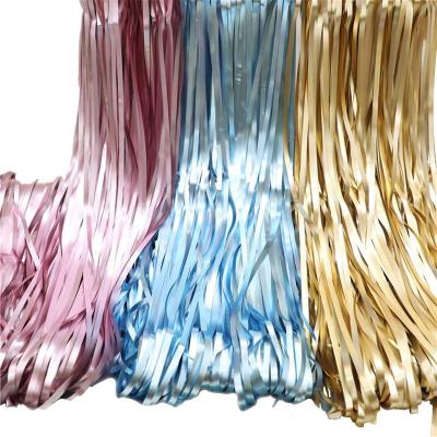 China 1*2M Matte Foil Curtain Fringe Backdrop Tinsel Metallic Backdrop Curtains Aluminum Foil Photo Booth Disposable Eco-Friendly Curtains For Wedding Birthday Party for sale