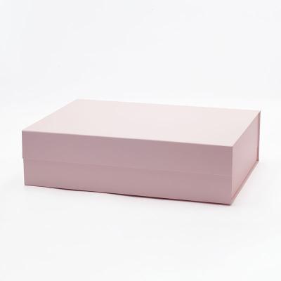 China Bulk A3 Size Recyclable Shallow Pink 44cm Lid Closure Basket Luxury Rigid Magnetic Gift Boxes for sale