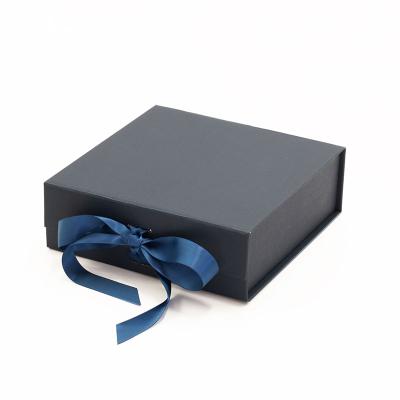 China Wholesale Recyclable Bulk Square Navy Blue Cardboard Ribbon Bow Magnetic Box For Gift Packaging for sale