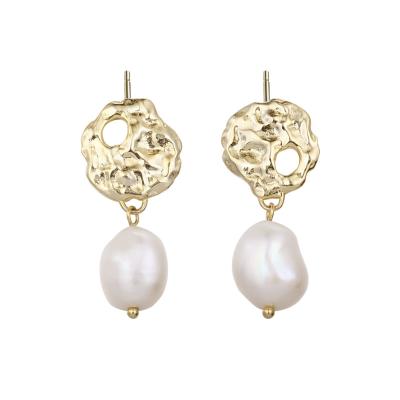 China Fashionable High Quality 925 Sterling Silver Jewelry 18K Gold Plated Irregular Baroque Pearl Stud Earrings For Women for sale